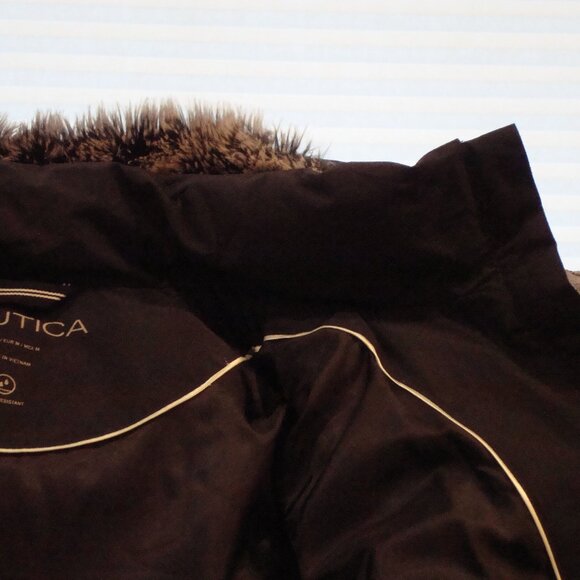 Nautica Puffer Jacket Women S Black Faux Fur Trim Hooded RN 94468 BARLEY USED! - Picture 5 of 12